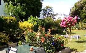 Fewo Am Deich mit Garten, 70m zum Strand